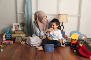 Kenali-perbedaan-dispraksia-verbal-dan-speech-delay-anak